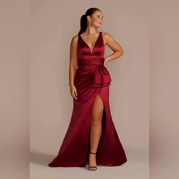 GALINA SIGNATURE | Plunging Satin Tank Sheath Dress w/ Slit in Lipstick Red sz 4 - Picture 2 of 9